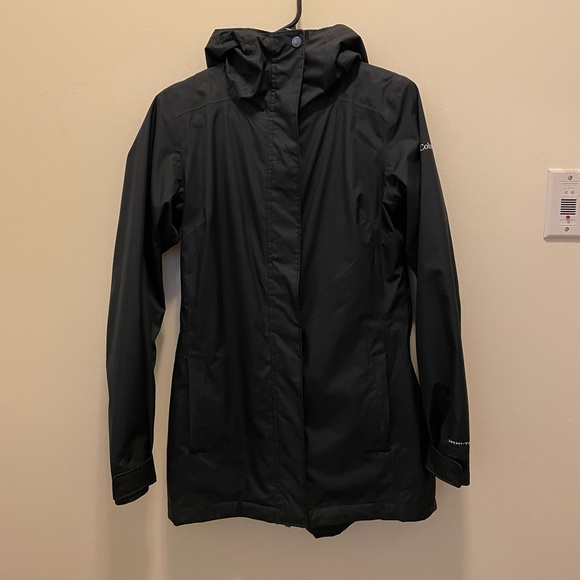 Columbia Jackets & Blazers - ❌SOLD❌ Columbia rain jacket